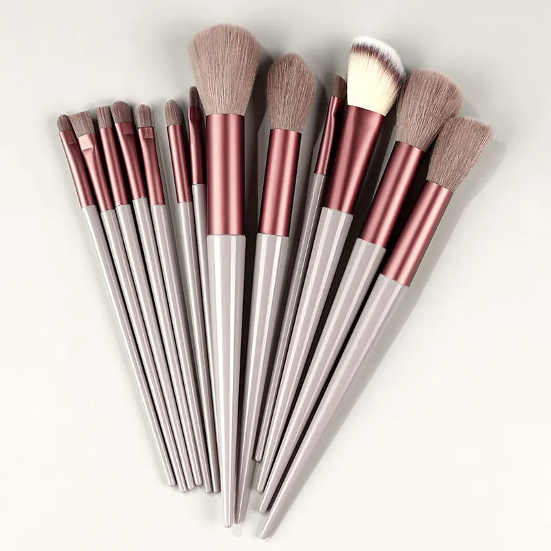 13-Piece Professional Makeup Brush Set – Soft Fluffy Brushes for Foundation & Eyeshadow